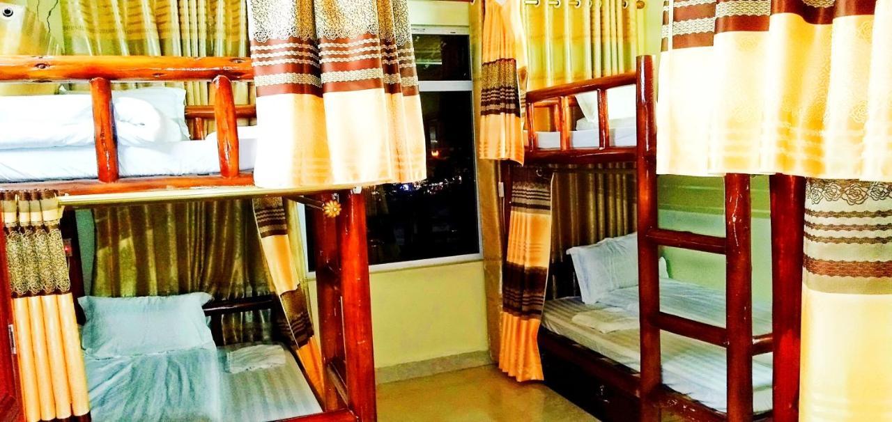 Fantasy Sapa Hostel Exterior photo